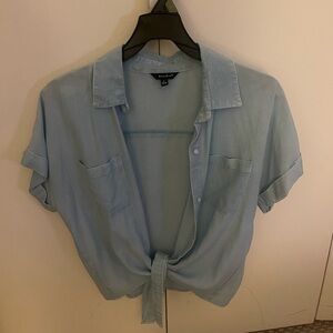 Women's tie-front blouse